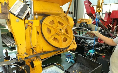 合山金属带锯床的日常使用和保养注意事项！